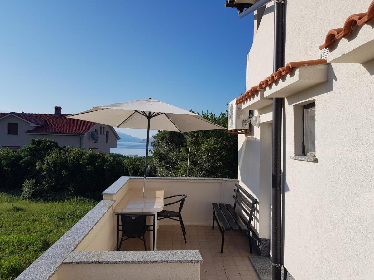 Apartments Nikol Лопар Екстериор снимка
