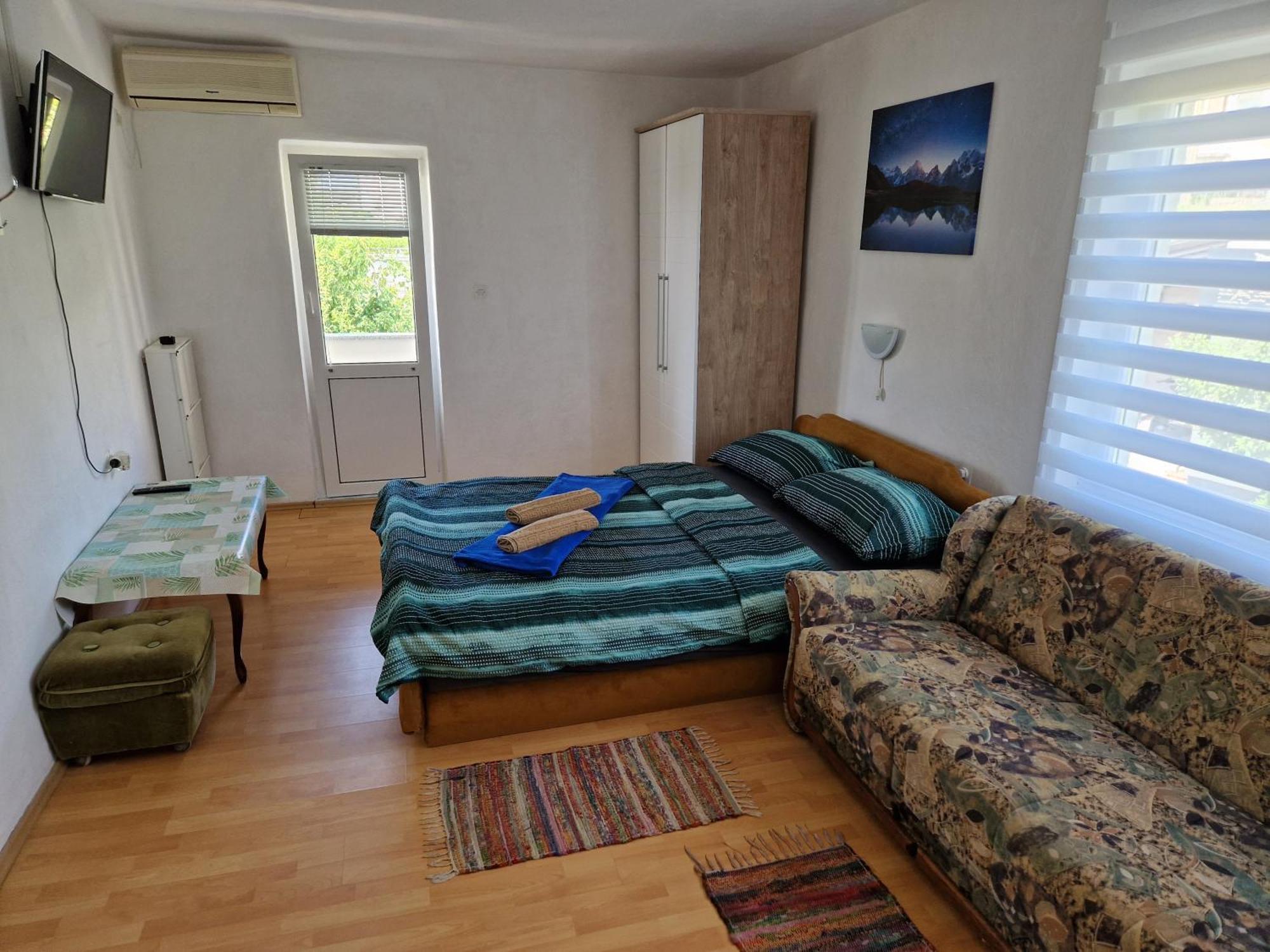 Apartments Nikol Лопар Екстериор снимка