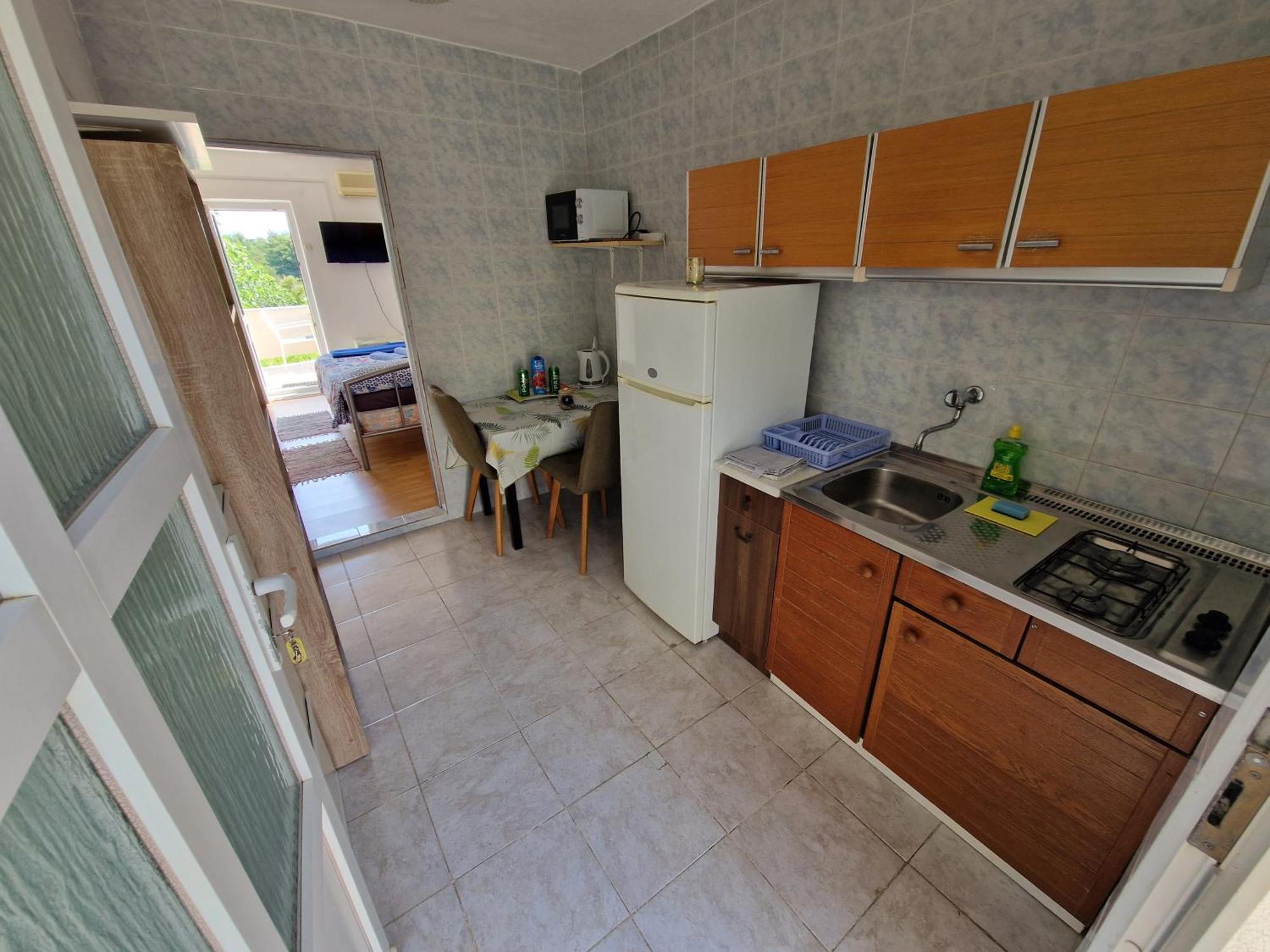 Apartments Nikol Лопар Екстериор снимка